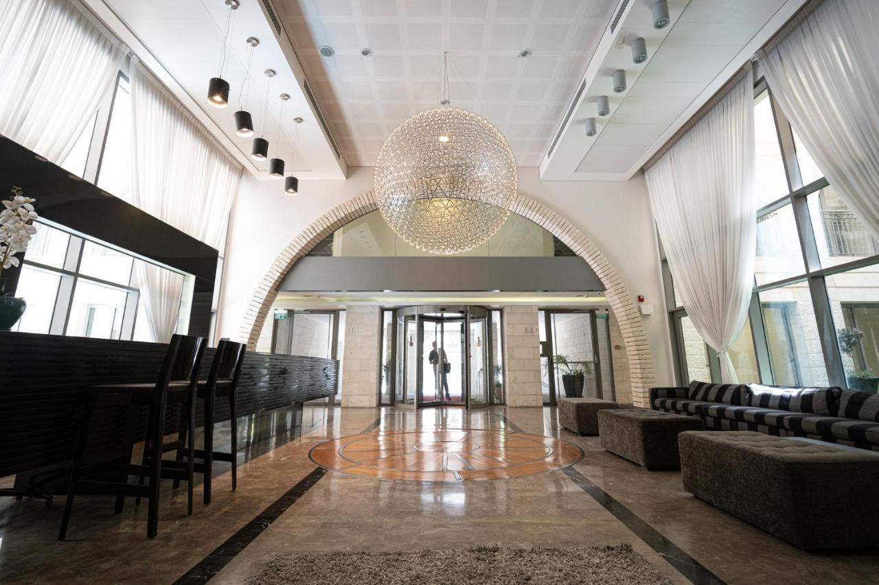 Harav Kuk Modern Apartment By Nimizz Jerusalem Exterior photo